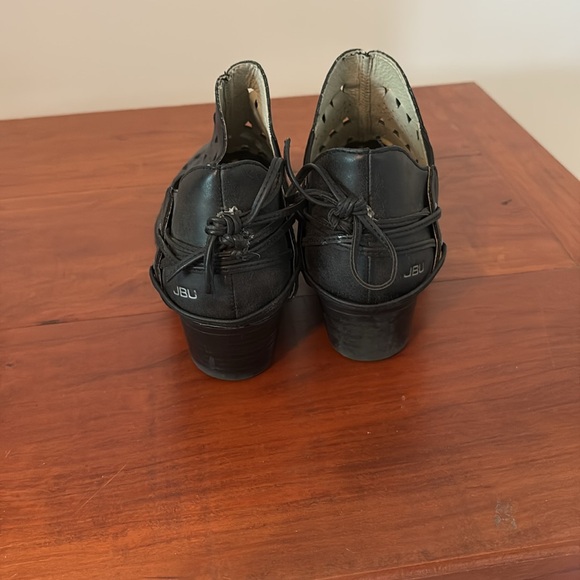 JBU by Jambu Black Laser Cut Western Ankle Boots Block Heel 8 - Picture 5 of 7